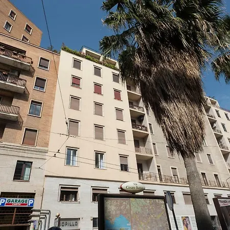 Toledo One 4* Νάπολη